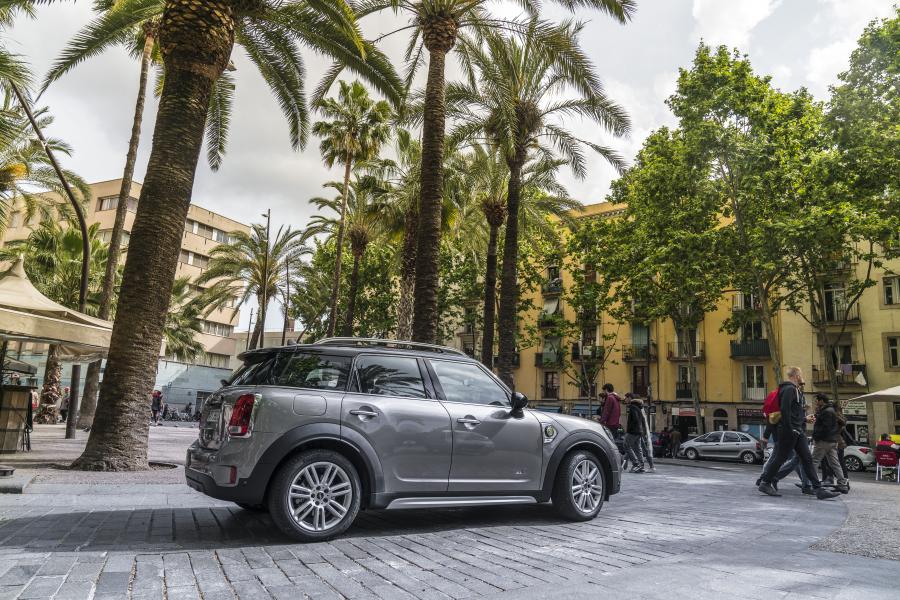  Mini Cooper S E Countryman ALL4 (F60) 2017 года  (WW) (фото 59 из 173)